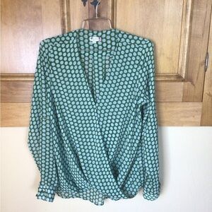 Kut from the Kloth dot design USA wrap style blouse